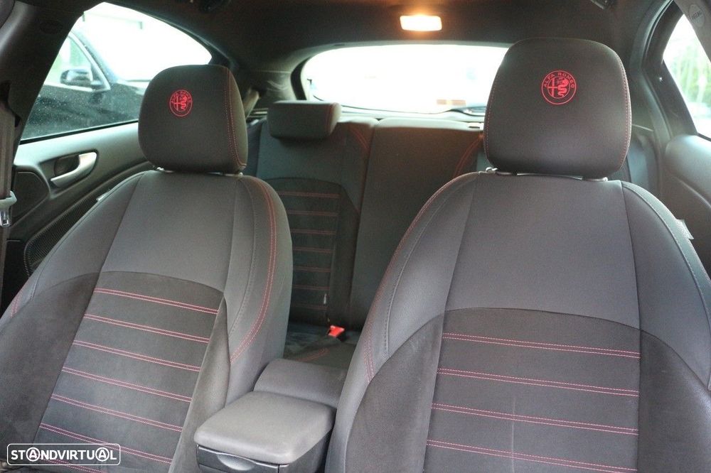 Alfa Romeo Giulietta 1.6 JTDM Sport J18 - 16
