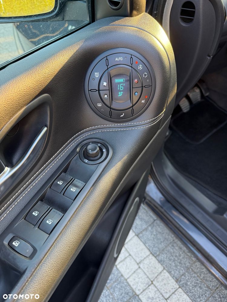 Renault Espace 2.0 dCi Dynamique - 21