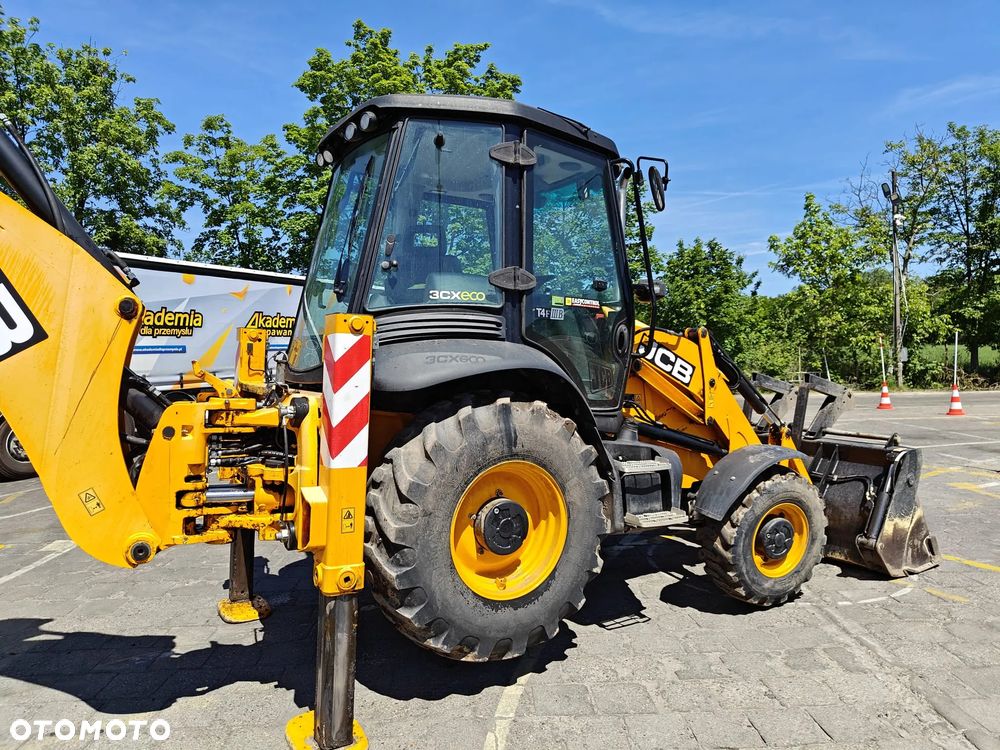 JCB 3CX - 6