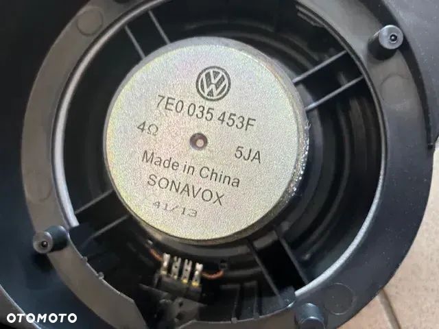 Głośnik prawy  obudowa prawa tył VOLKSWAGEN VW T5 LIFT T6  7E0035453F  7E0035242B - 2