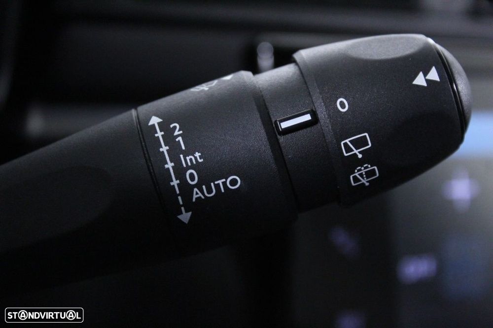 Citroën C3 1.2 PureTech C-Series - 25