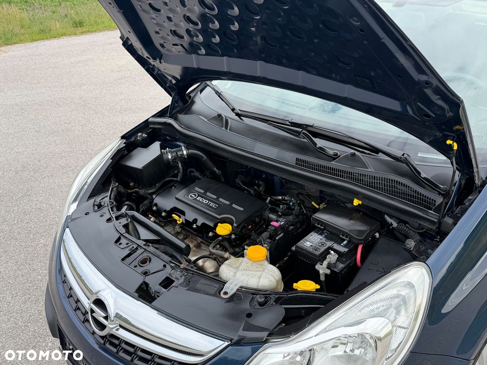 Opel Corsa 1.2 16V Cosmo - 39