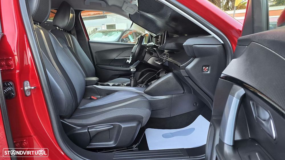 Peugeot 2008 1.2 PureTech Allure Pack - 15