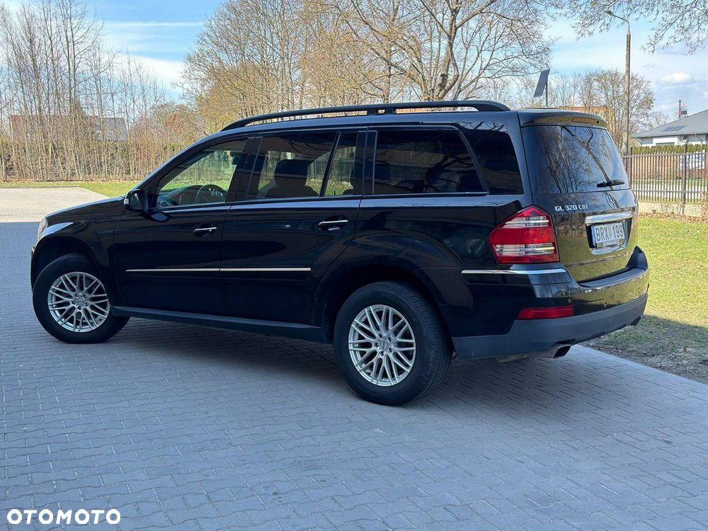 Mercedes-Benz GL - 16