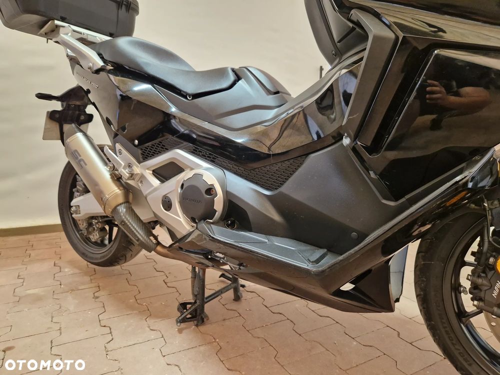 Honda NSS - 17