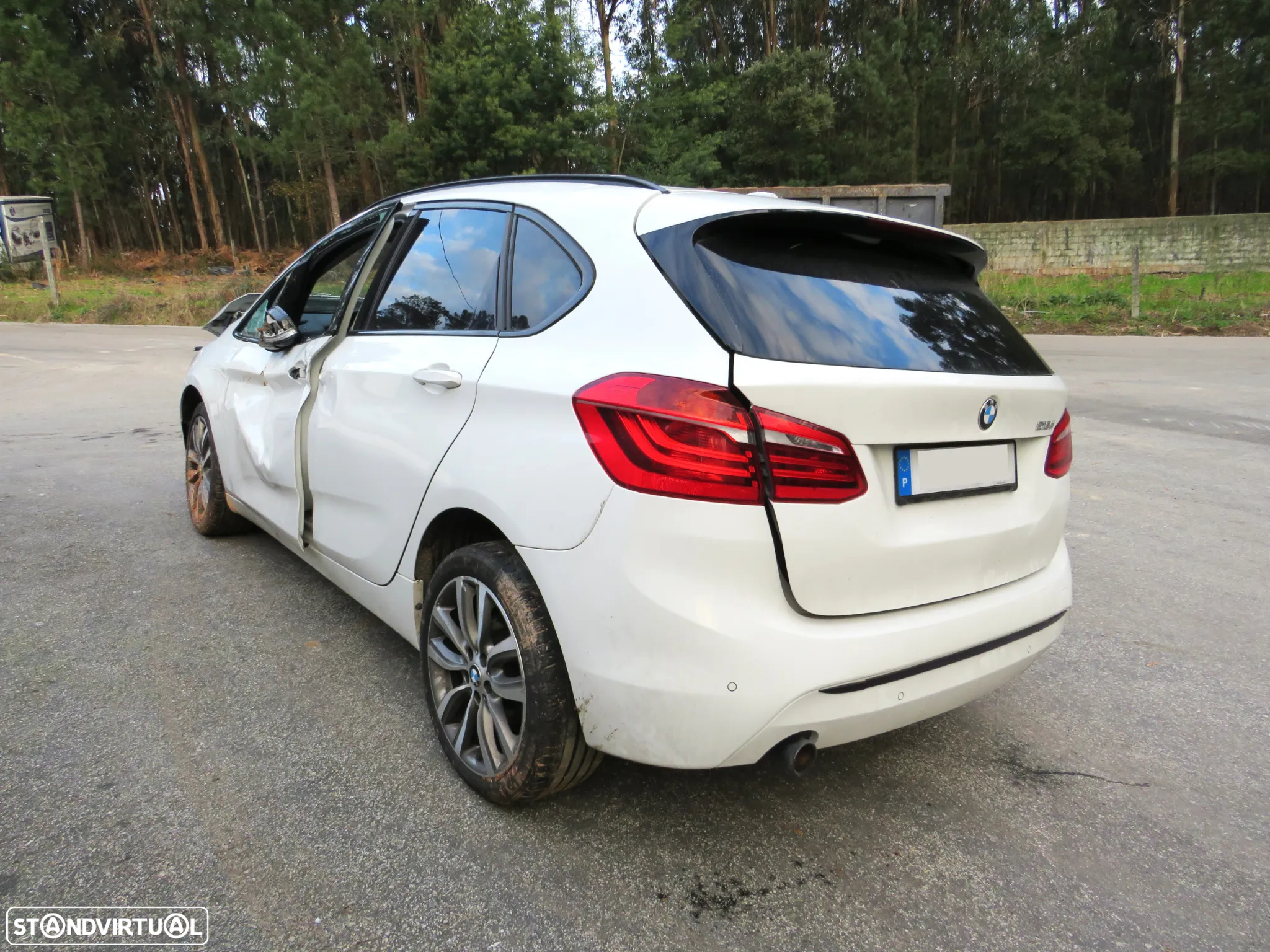 BMW F45 ACTIVE TOURER 2.0 218 D de 2015 - Peças Usadas (9785) - 3
