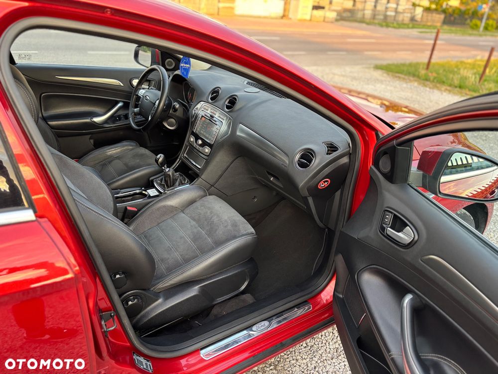 Ford Mondeo - 11