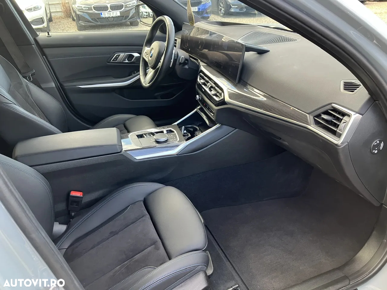BMW Seria 3 320i xDrive Aut. M Sport - 9