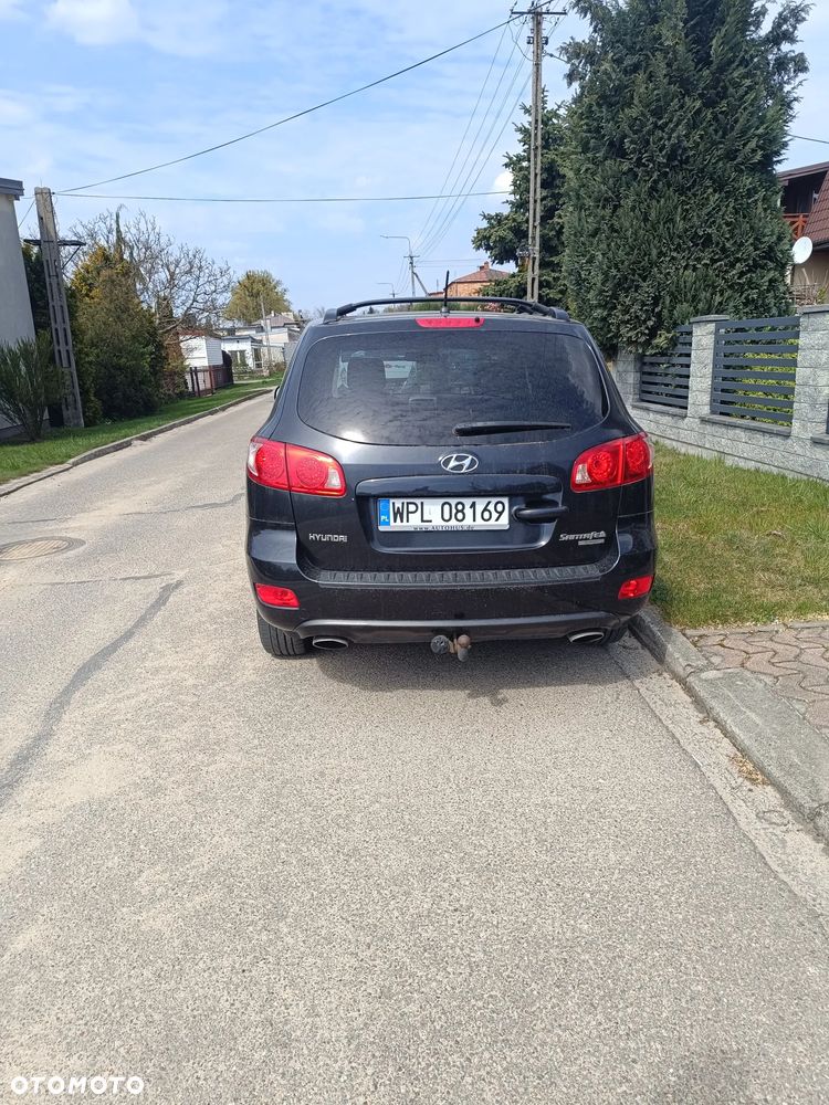 Hyundai Santa Fe - 4