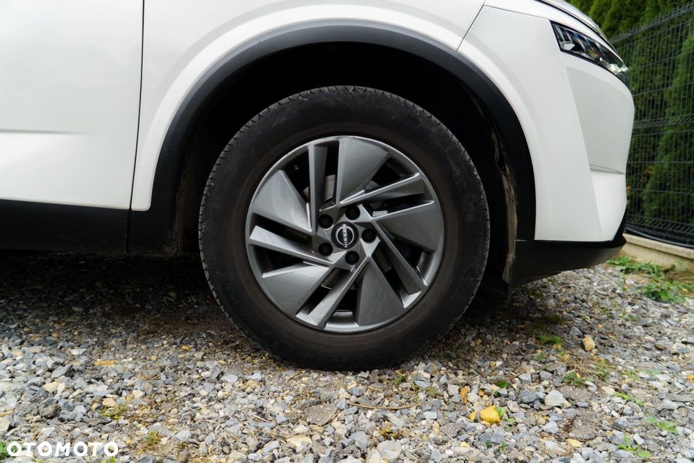 Nissan Qashqai 1.3 DIG-T mHEV Acenta Xtronic - 35