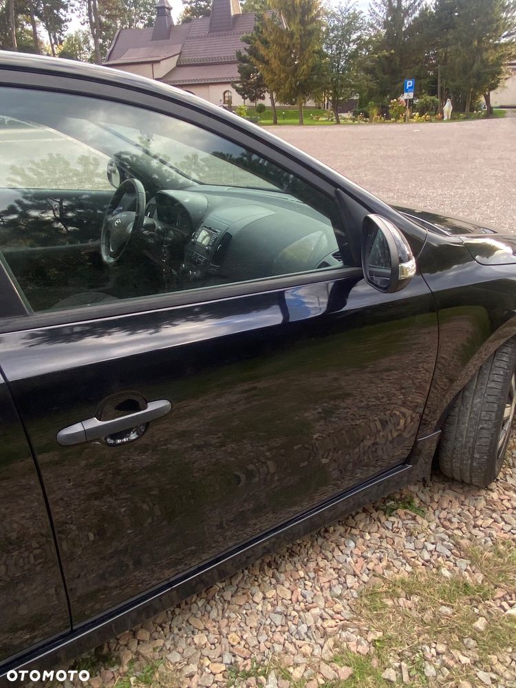 Hyundai i30 1.4 Classic + - 10