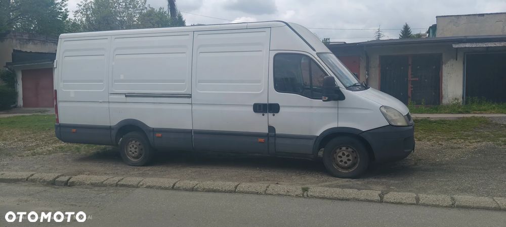 Iveco DAILY 35S14V - 3