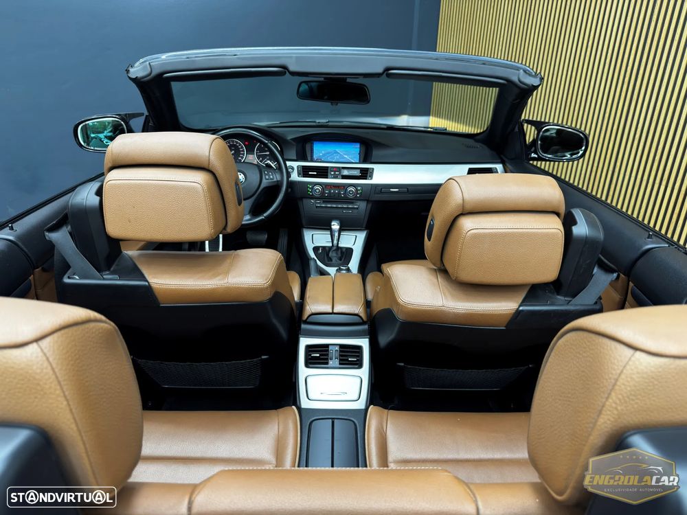 BMW 320 d Cabrio Exclusive Auto - 24