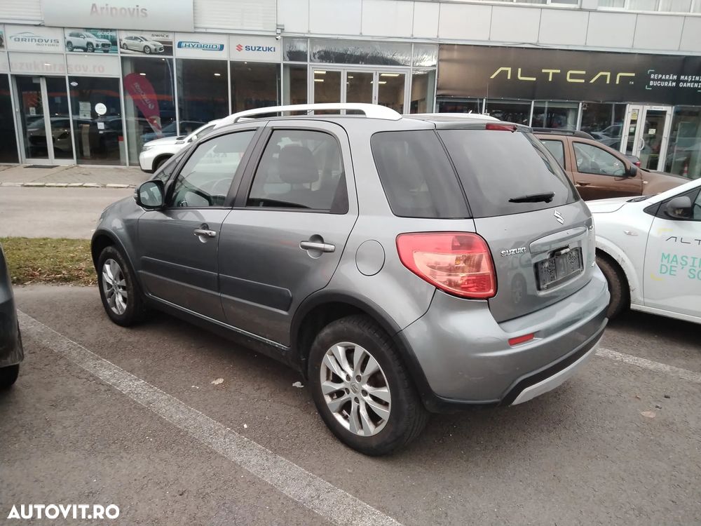 Suzuki SX4 1.6 4WD NAVI - 4