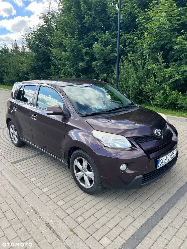 Toyota Urban Cruiser - 1