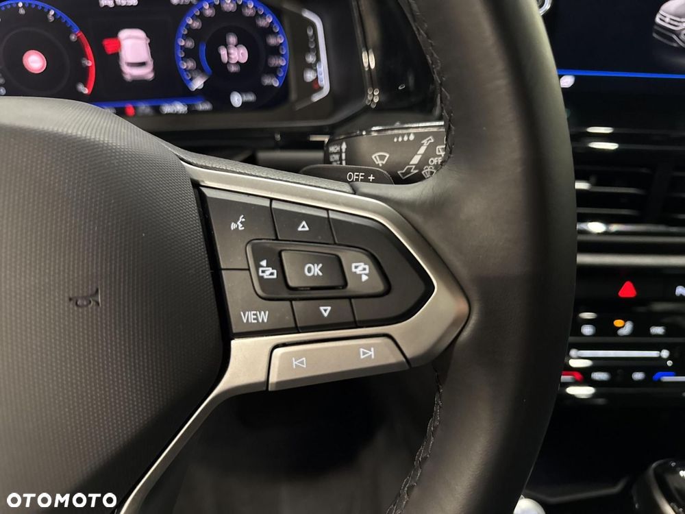 Volkswagen T-Roc 1.5 TSI Style DSG - 27