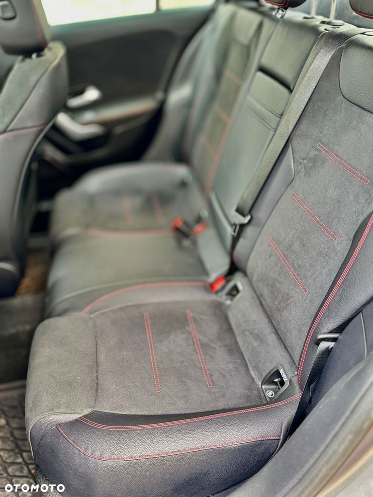 Mercedes-Benz Klasa A 220 4Matic 7G-DCT AMG Line - 10