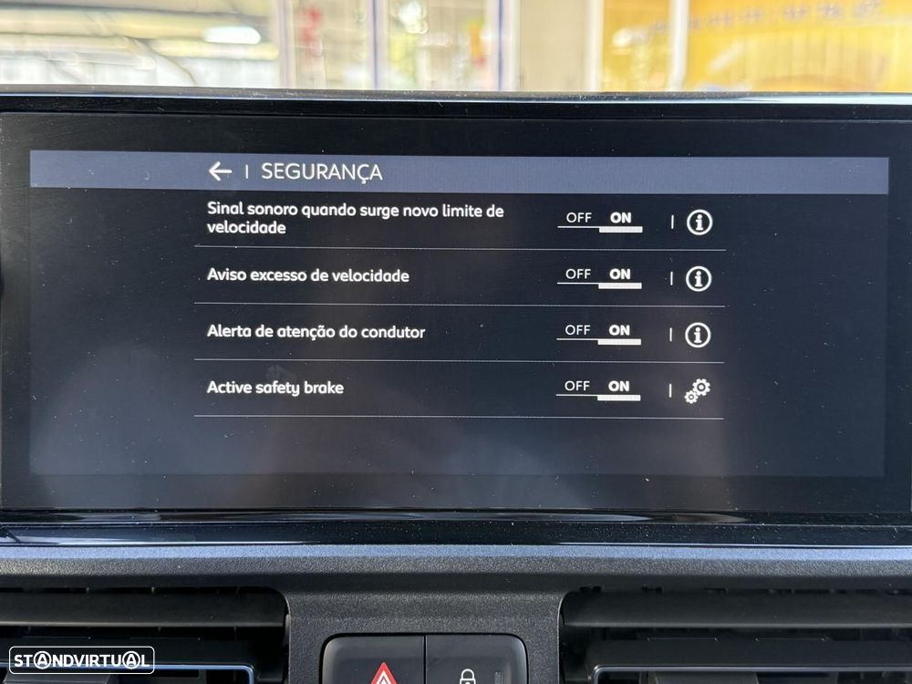 Fiat Doblo 1.5 Blue-HDI 100cv Câmera/Ecrâ - 29