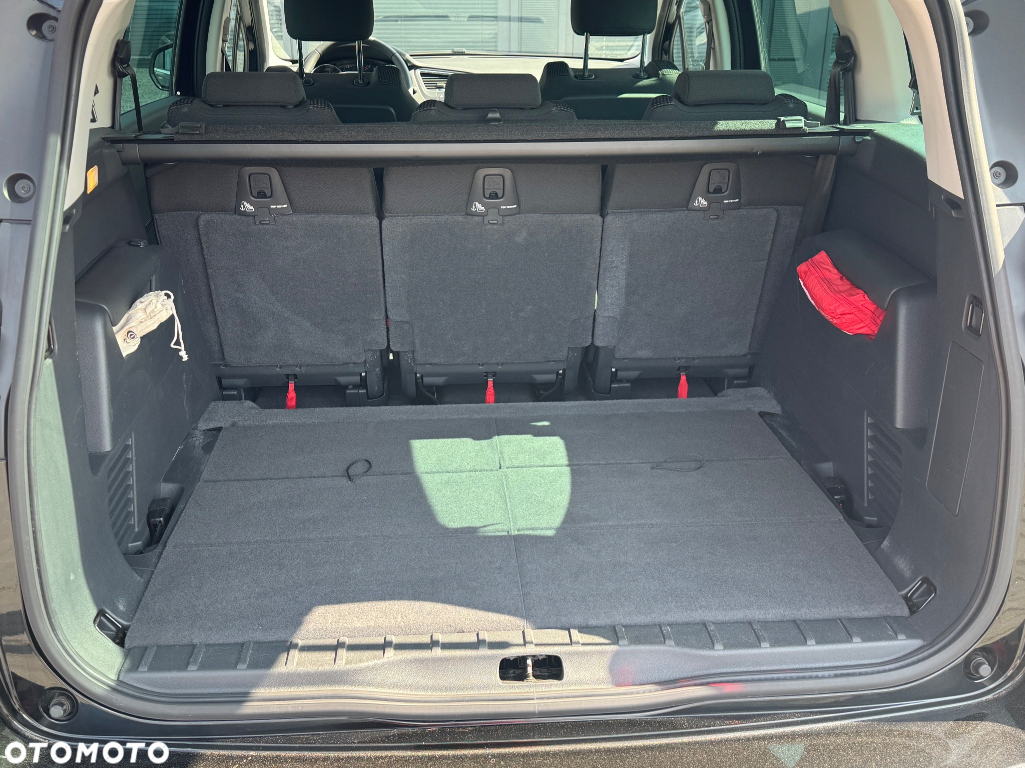 Peugeot 5008 - 10