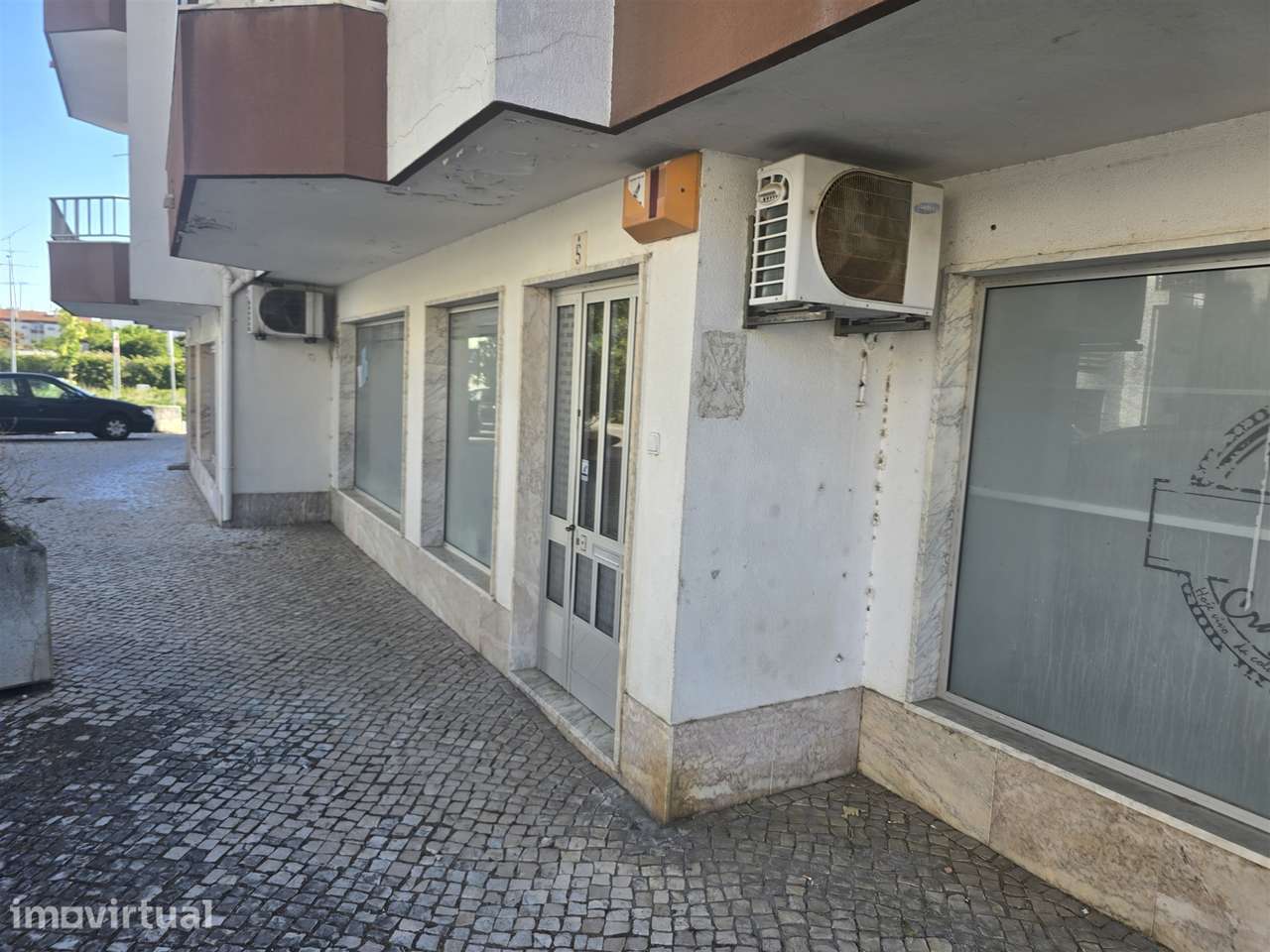 Loja - Entroncamento (Possibilidade de Alteração de Uso para Habitação - Grande imagem: 5/5