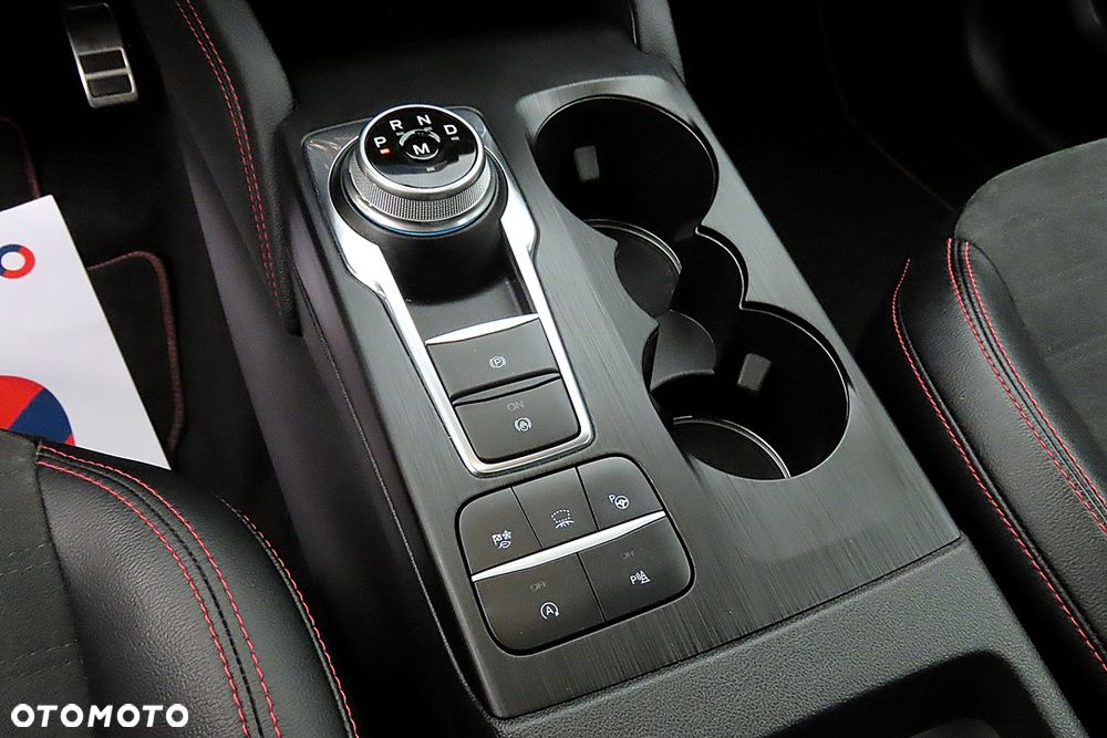 Ford Kuga 2.0 EcoBlue 4x4 ST-LINE X - 31