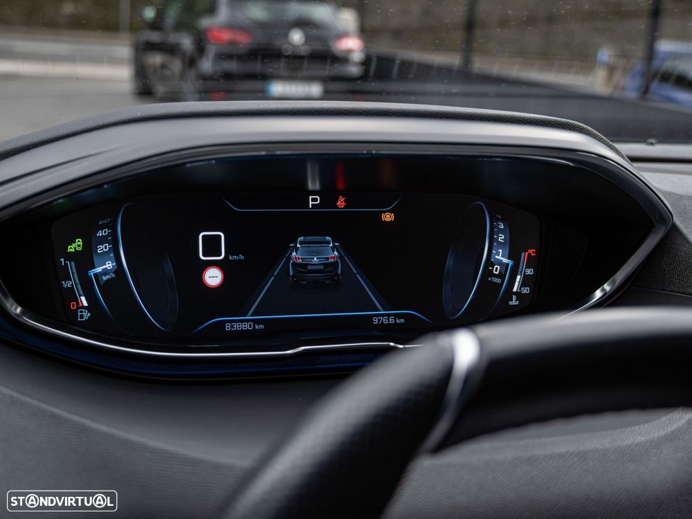 Peugeot 3008 1.5 BlueHDi GT Line EAT8 - 26