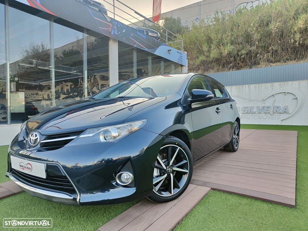 Toyota Auris 1.4 D-4D Com.+P.Sport+Navi - 5