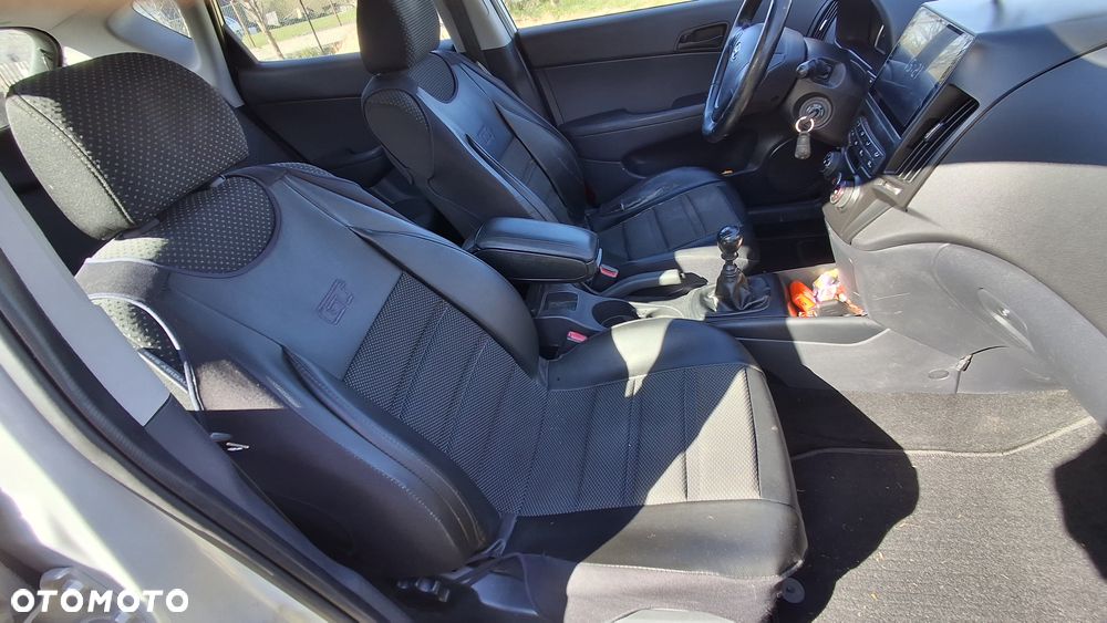 Hyundai i30 i30cw 1.4 Comfort - 9