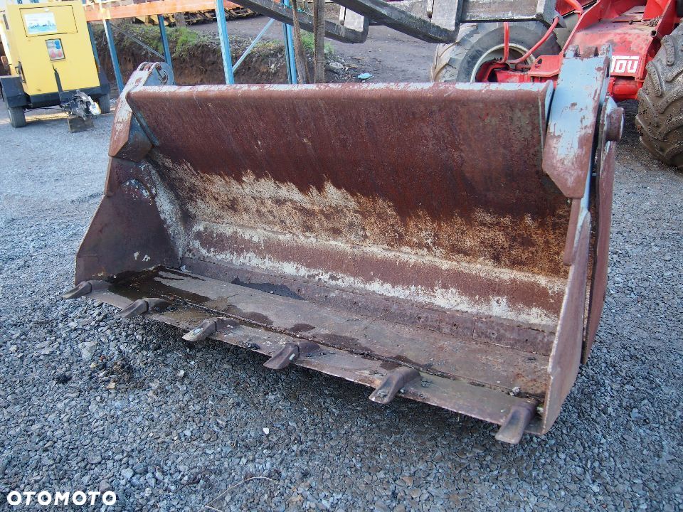 Łyżka do ładowarki otwierana hydraulicznie 2,1m - 1