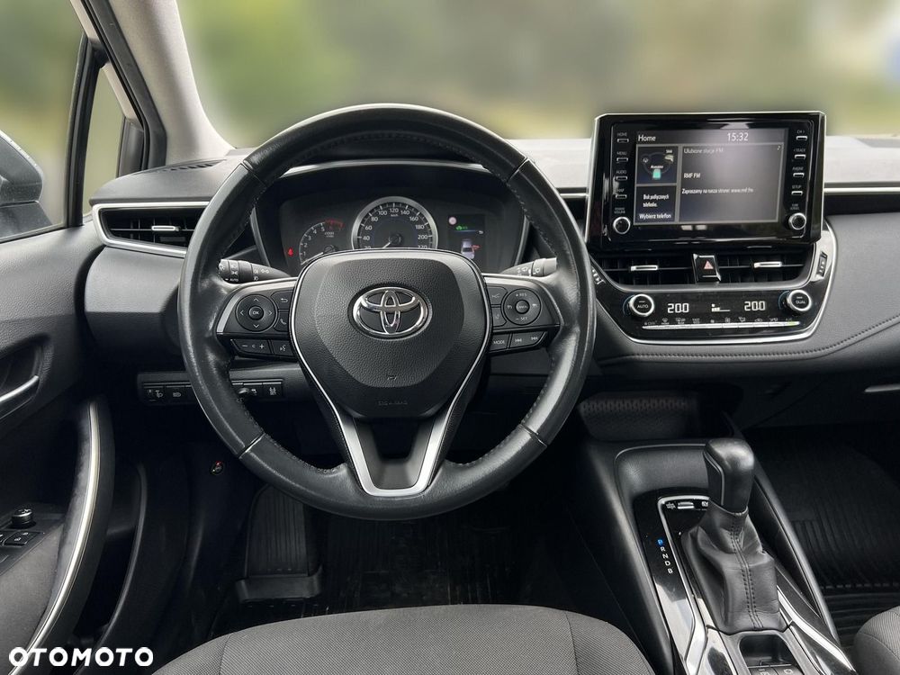 Toyota Corolla 1.8 Hybrid Comfort - 17