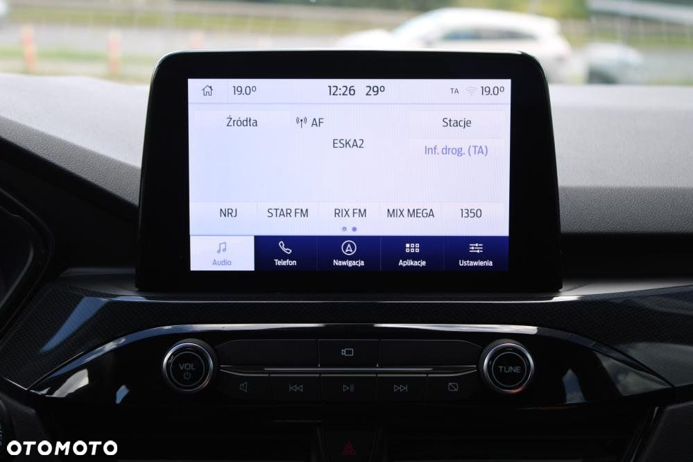 Ford Kuga - 16