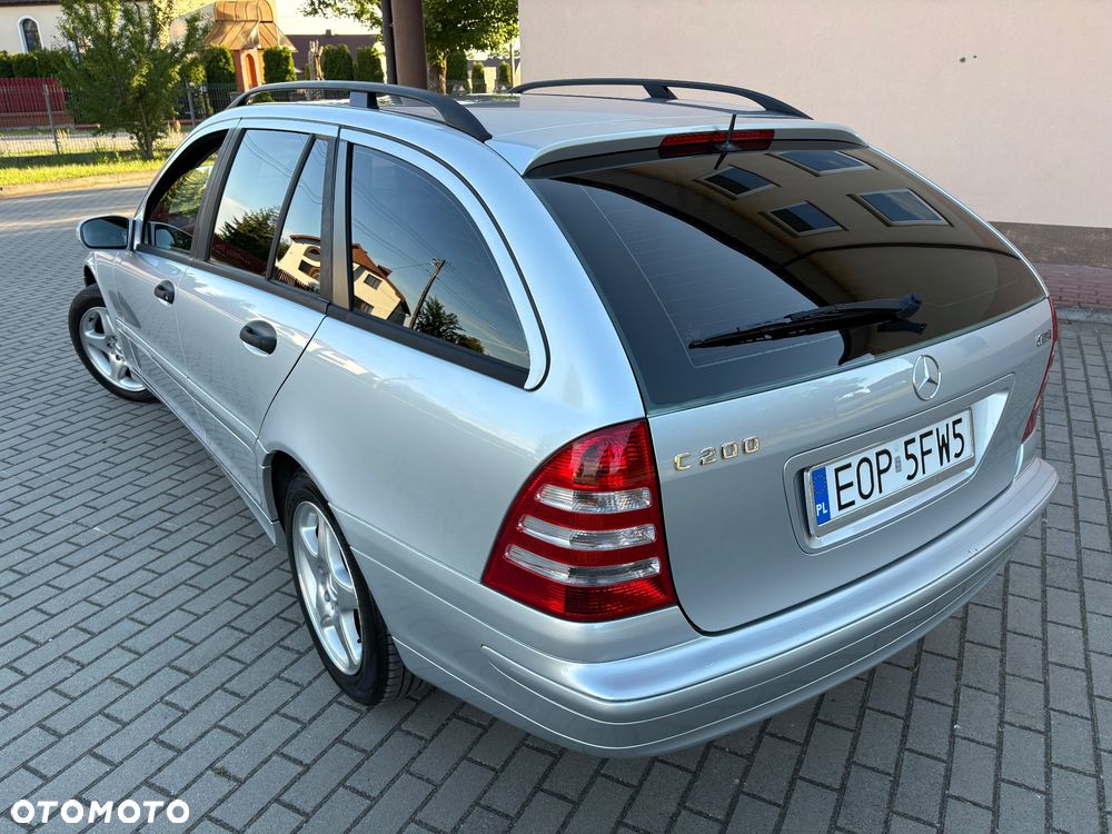 Mercedes-Benz Klasa C 200 CDI Elegance - 15