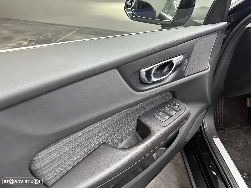 Volvo V60 2.0 T6 AWD TE Core - 6