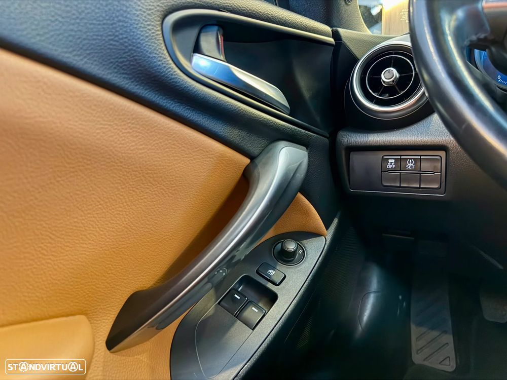 Fiat 124 Spider 1.4 T Multiair Lusso - 37