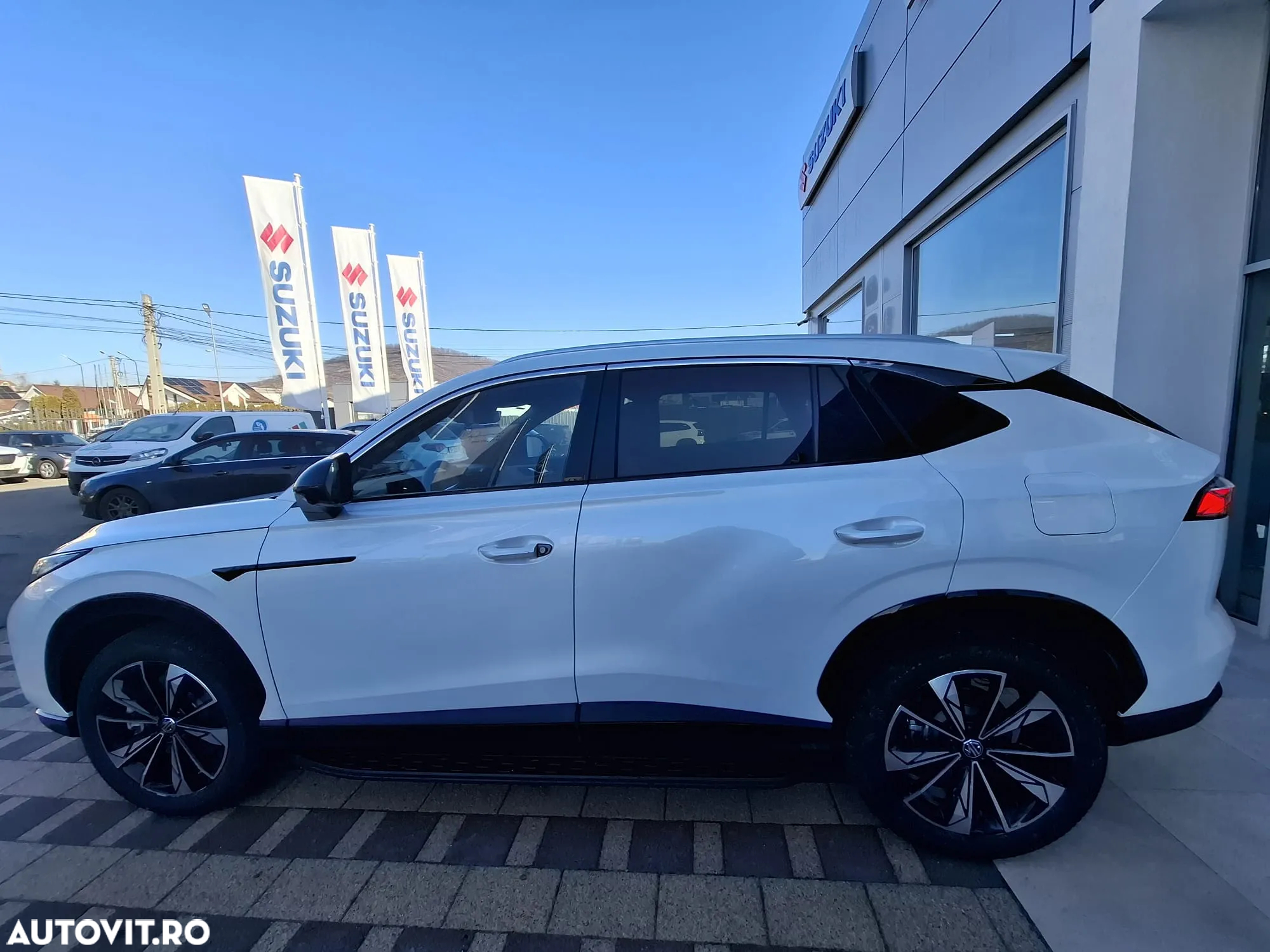 MG EHS 1.5 T-GDi AT PHEV Exclusive - 11