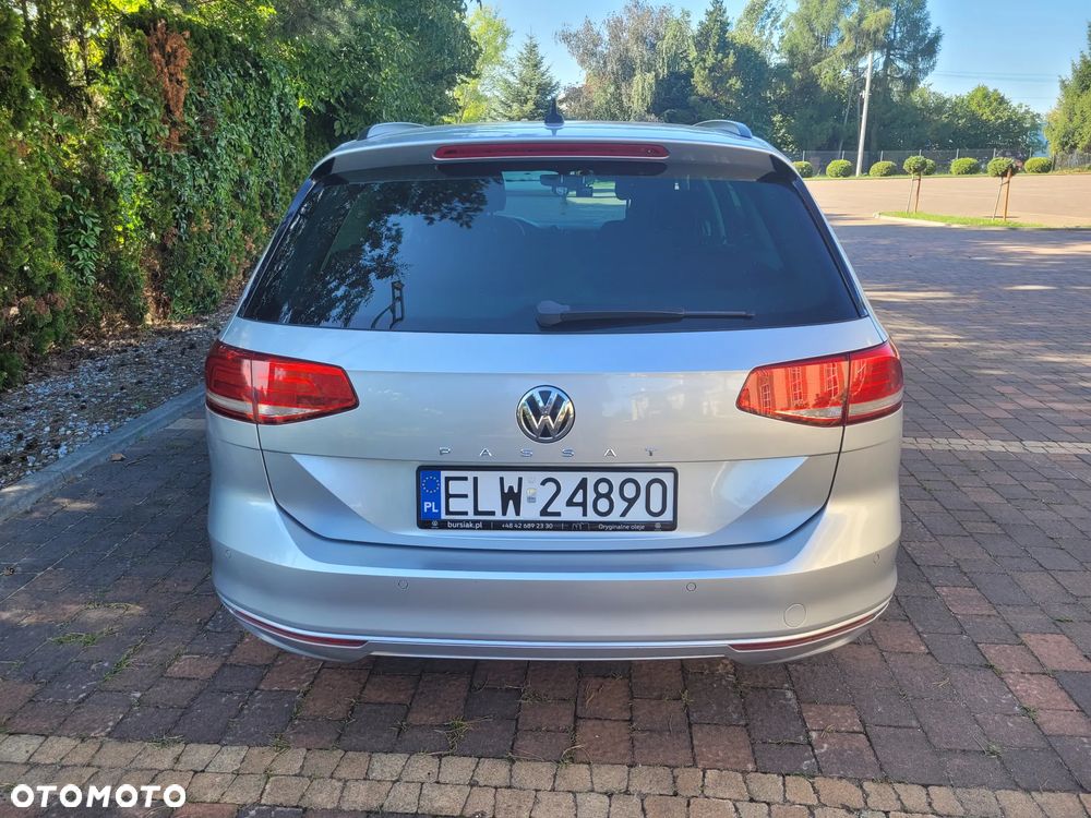 Volkswagen Passat 2.0 TDI BMT Comfortline DSG - 16