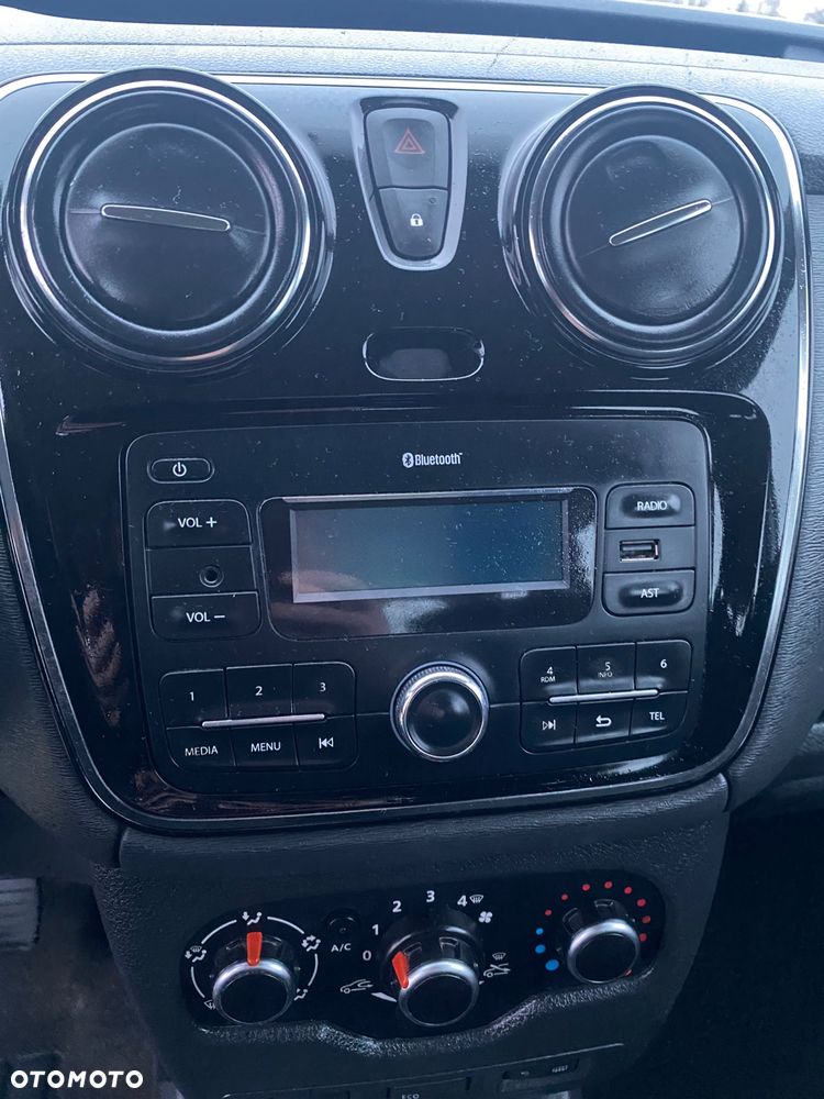 Dacia Dokker TCe 115 Laureate - 17