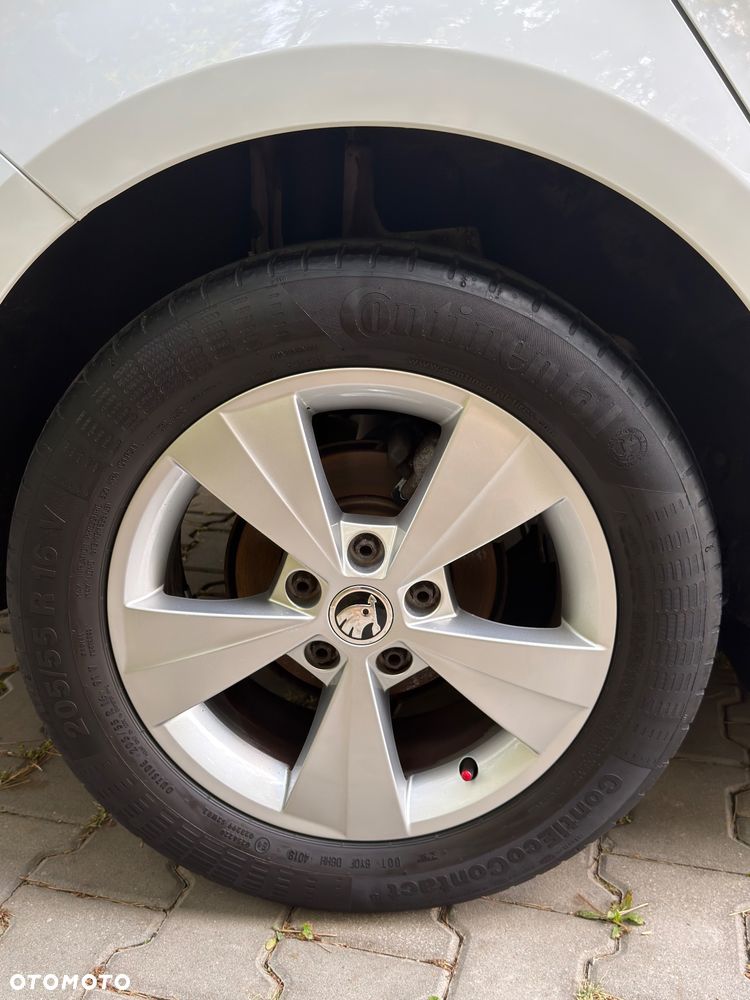 Skoda Octavia - 8