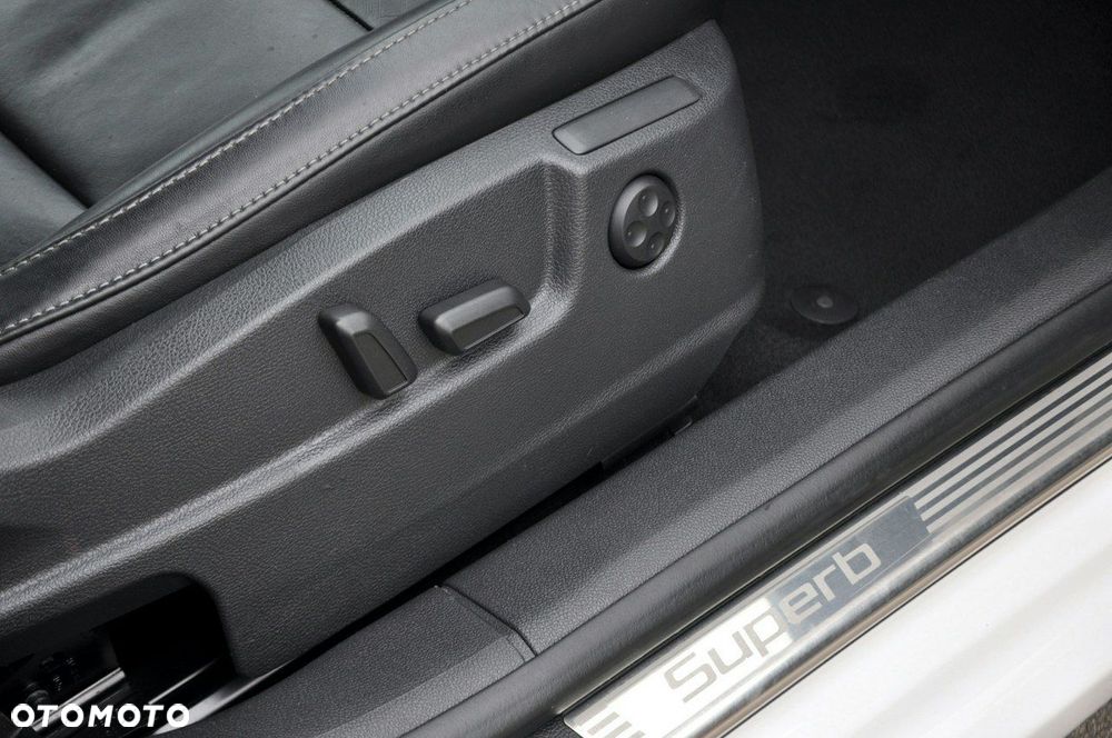 Skoda Superb - 19