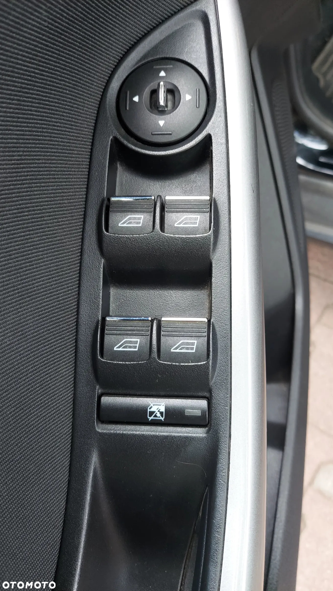 Ford Focus 1.0 EcoBoost Edition - 6