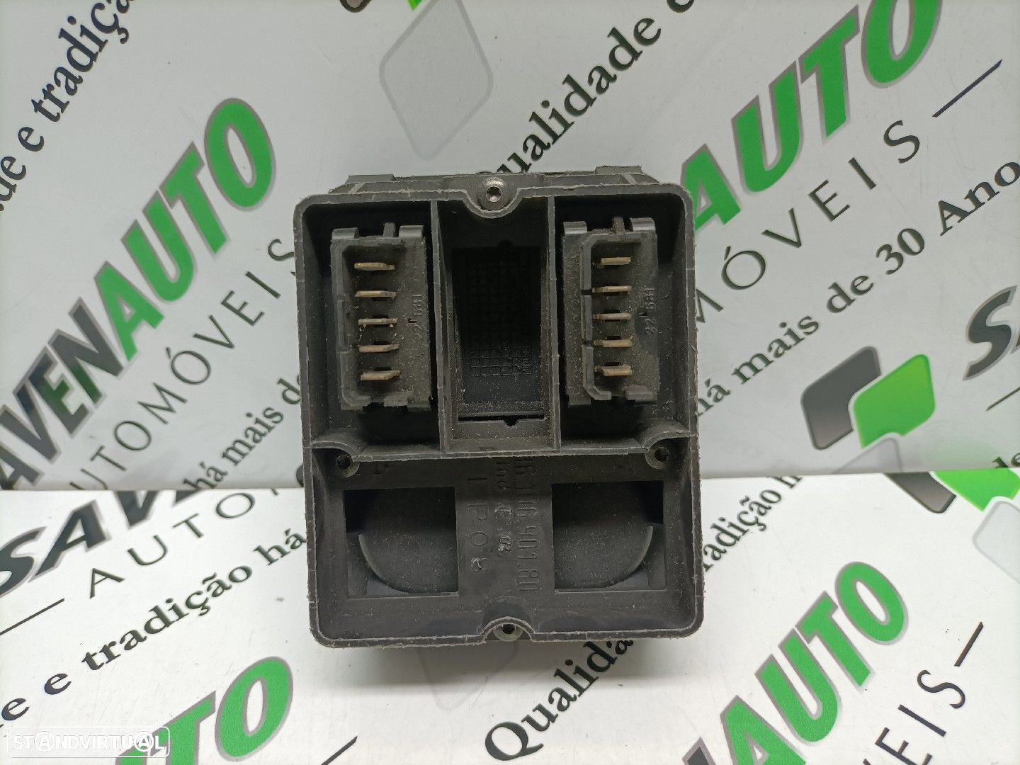Botão / Botões / Comutador Vidro Esq Peugeot 306 (7B, N3, N5) - 2