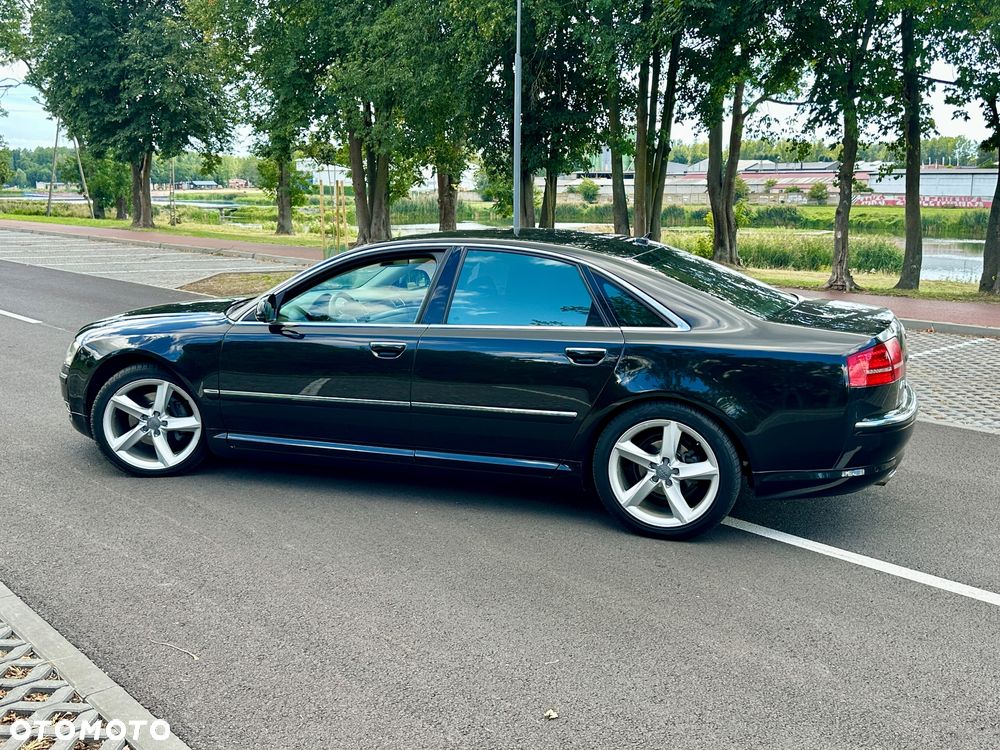 Audi A8 - 23