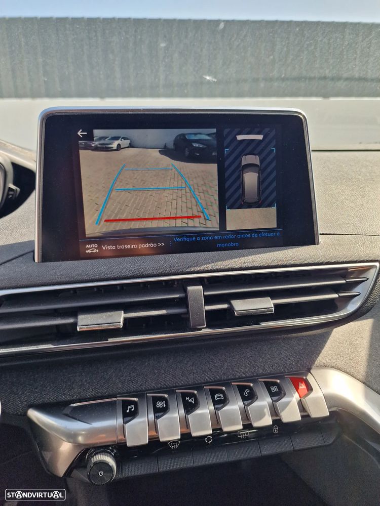 Peugeot 3008 PureTech 130 Stop & Start GPF Allure - 18