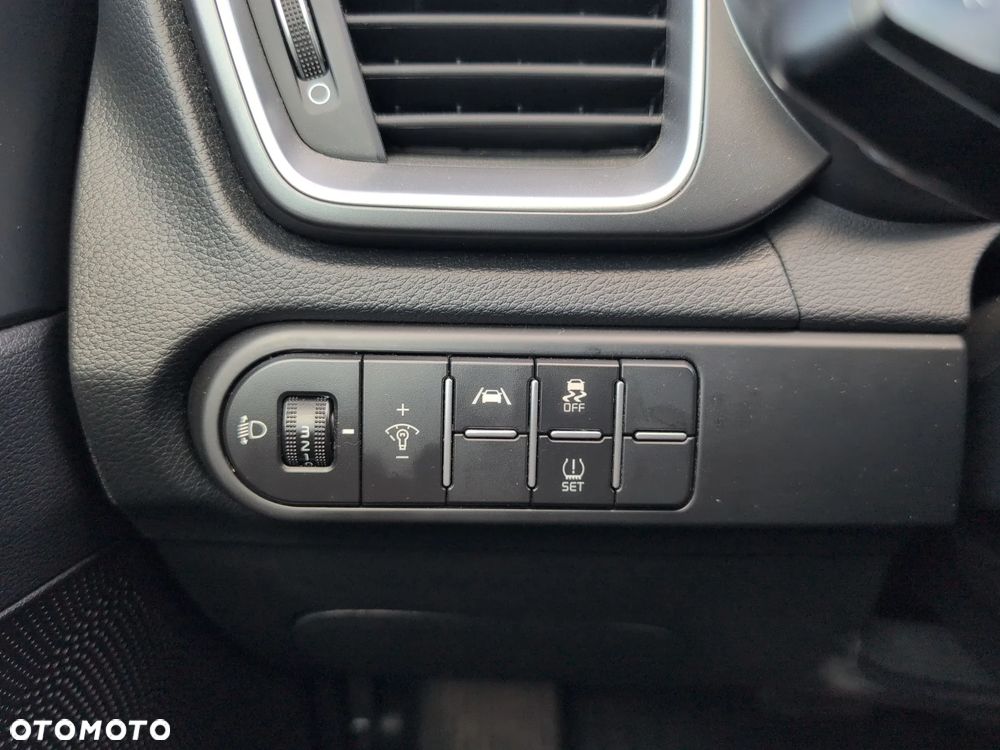 Kia XCeed 1.5 T-GDI M DCT - 28