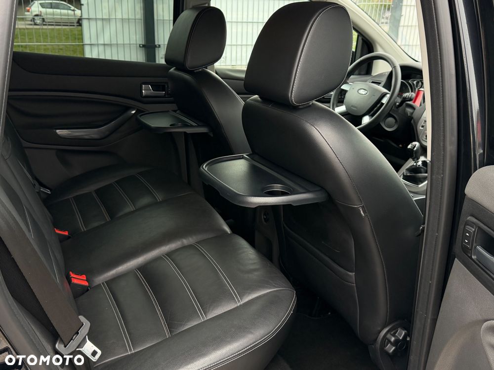 Ford Kuga 2.0 TDCi 4WD Titanium - 36