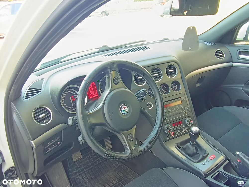 Alfa Romeo 159 - 9