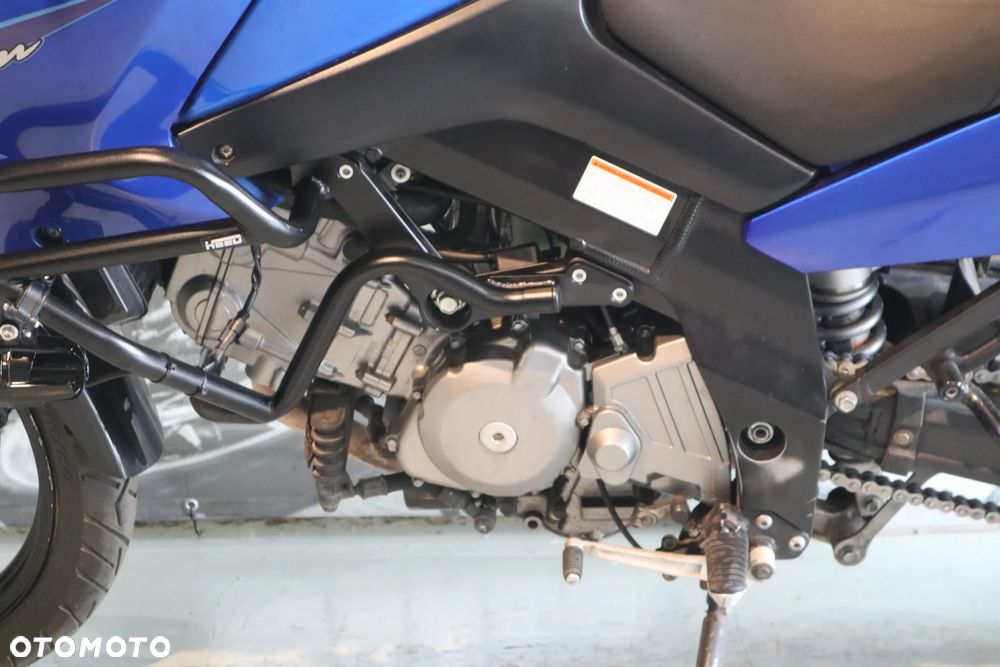 Suzuki DL - 6