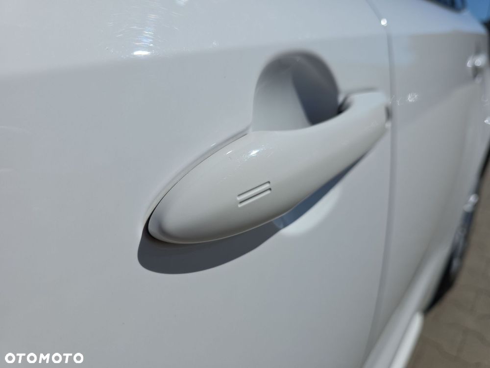 Toyota Corolla 1.8 Hybrid Comfort - 11
