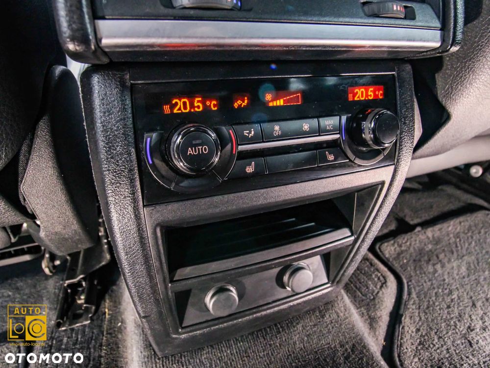 BMW X6 xDriveM50d - 30