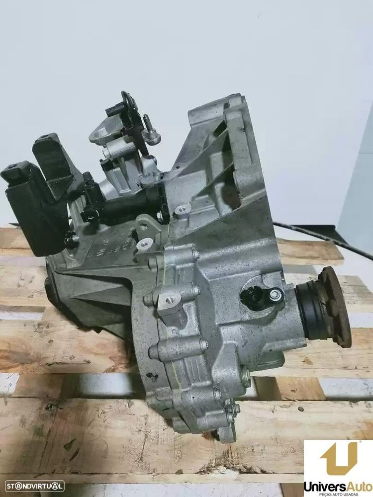 CAIXA VELOCIDADES SKODA FABIA I 2015 -LNR - 10